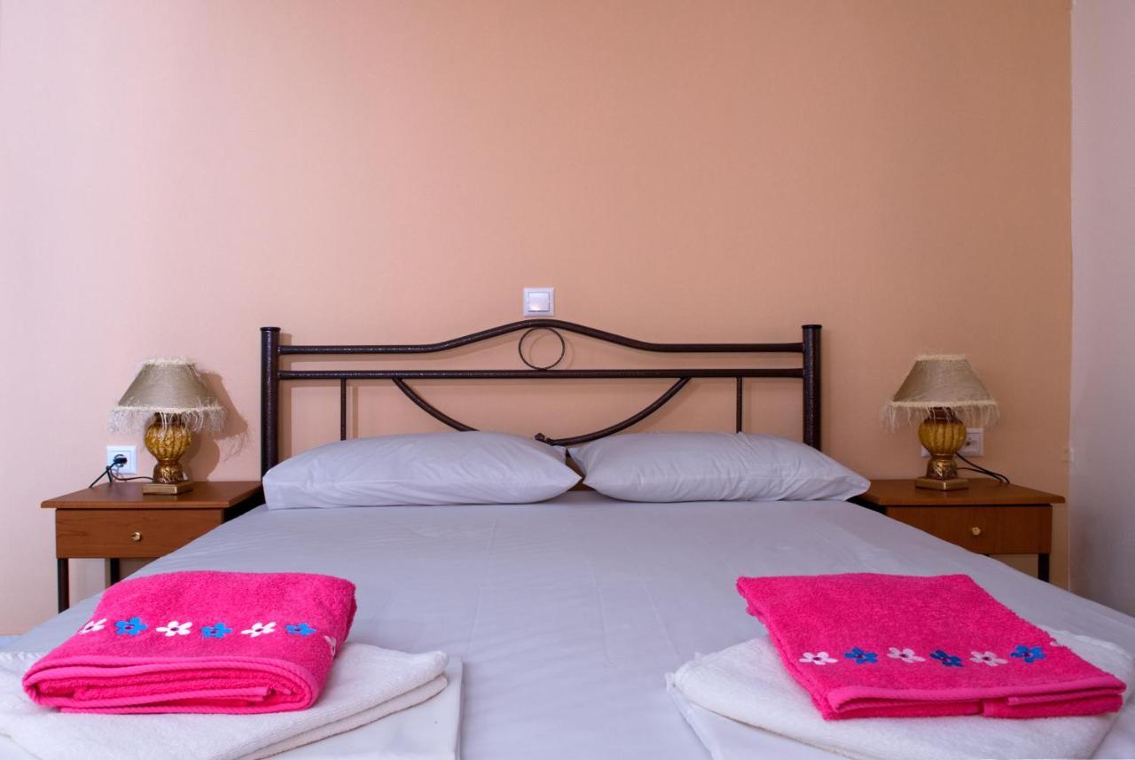 Christina Apartments Pánormosz Kültér fotó